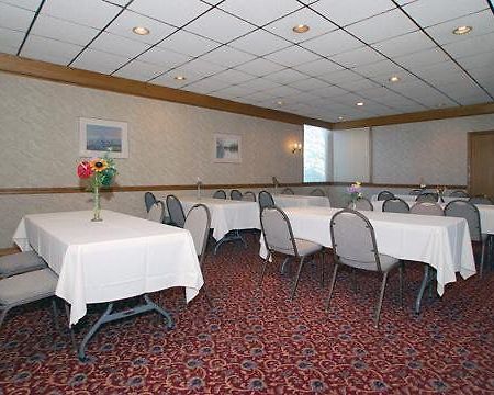 Rodeway Inn Медина Удобства фото