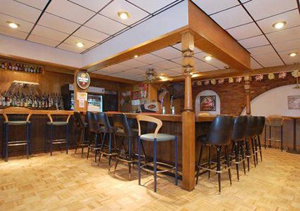 Rodeway Inn Медина Ресторан фото